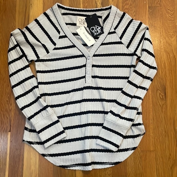 NWT Chaser waffle snap Henley top black stripe large - Picture 1 of 4